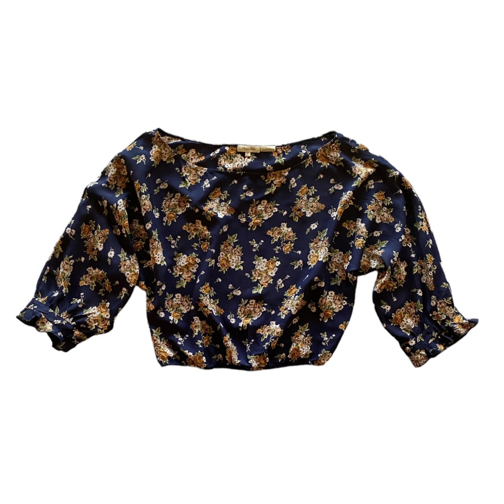 Flynn Skye Blue Floral Top Blouse Ruffled Sleeve’s.